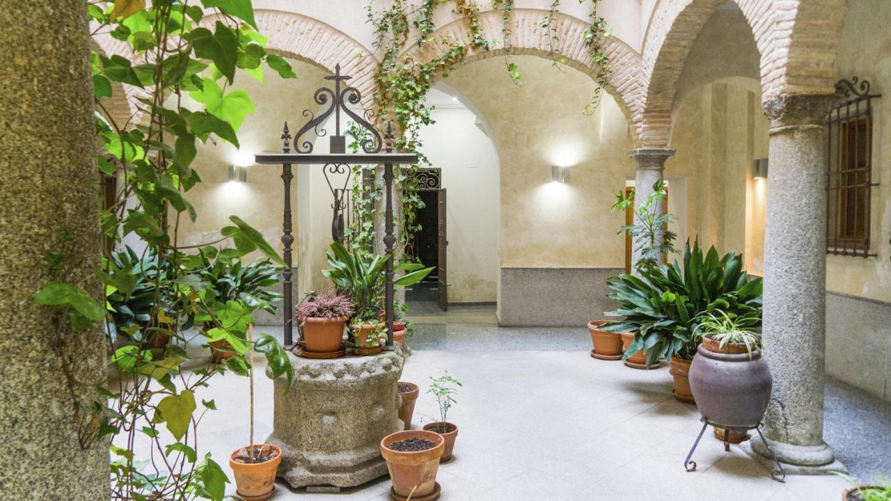 La Ventana De Leonor - Apartamentos Aloha Toledo Buitenkant foto