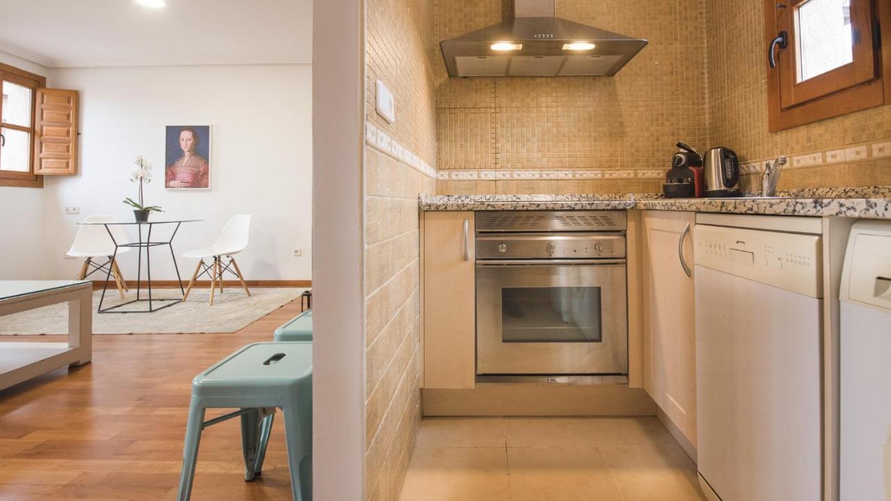 La Ventana De Leonor - Apartamentos Aloha Toledo Buitenkant foto